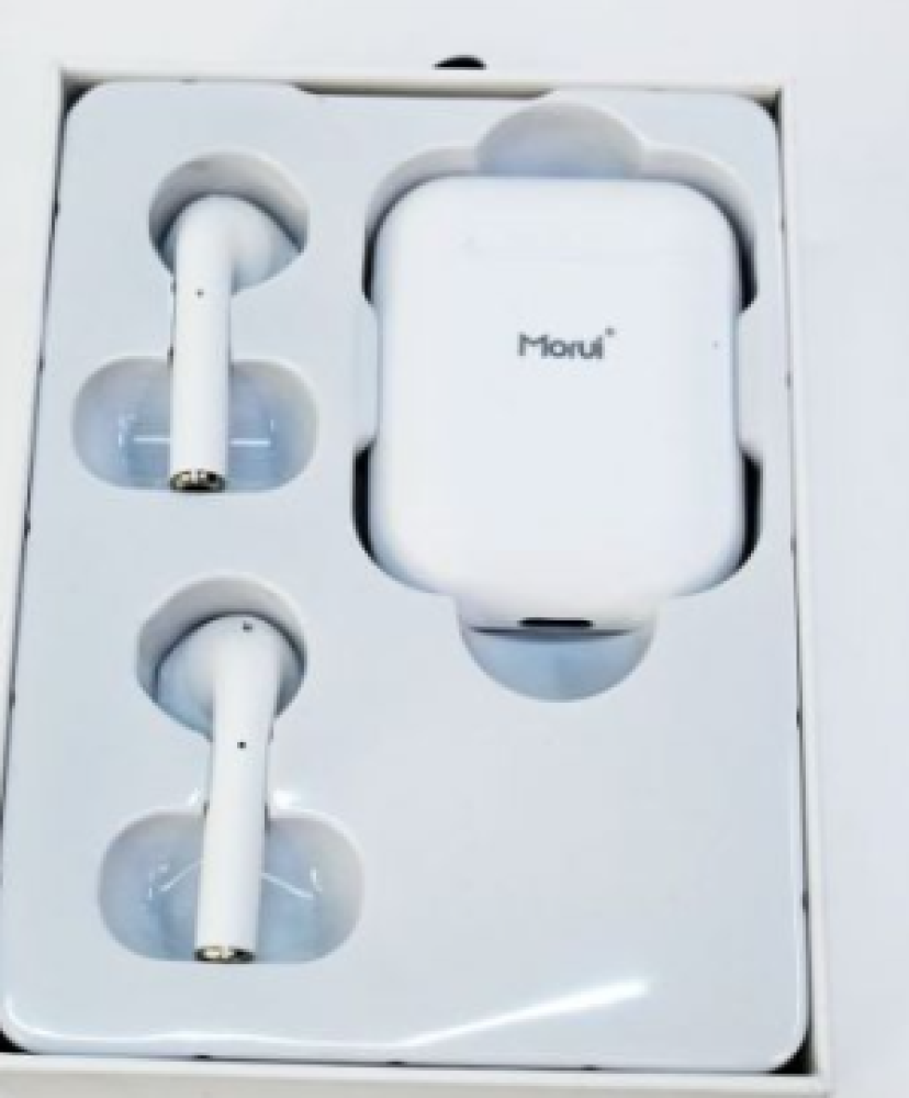 Earbuds Morui A3 with free case good battery timing and Best sound quality